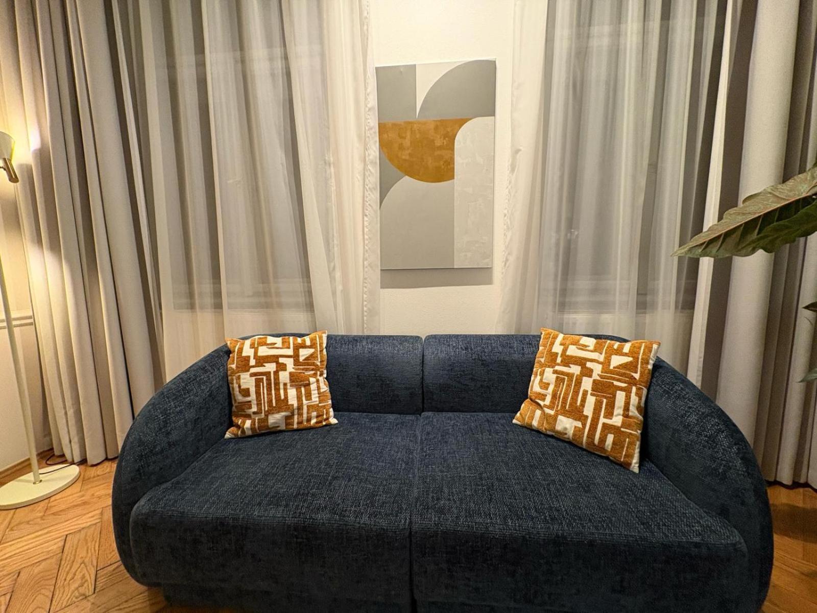 Enjoy Apartment
